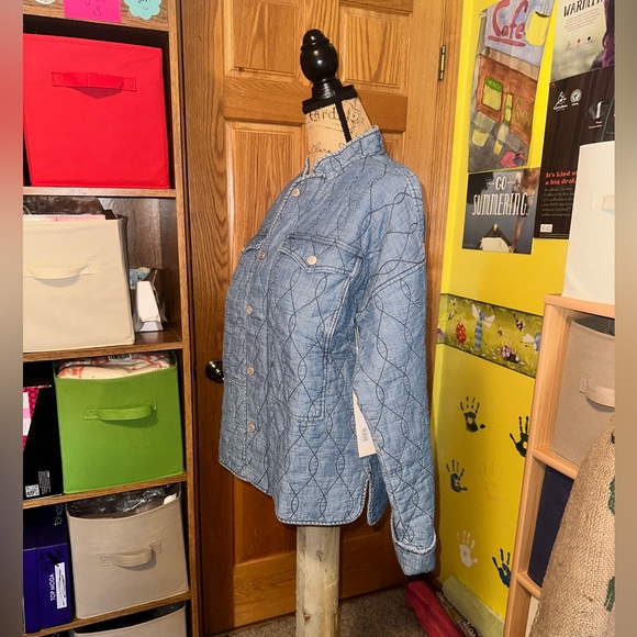 💙 AMO Denim Quilted Jacket - Picture 6 of 14